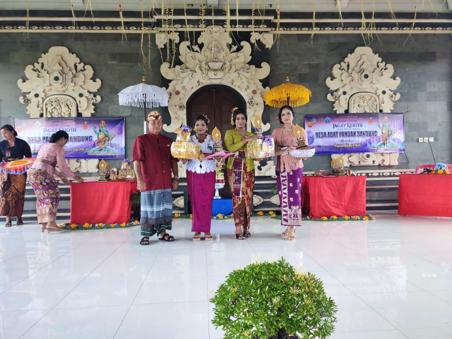 Bulan Bahasa Bali di Desa Pandak Bandung